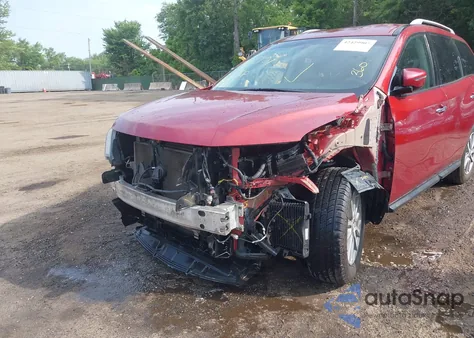 2017 Nissan Pathfinder Sv z USA, uszkodzony, nr VIN 5N1DR2MN4HC673145